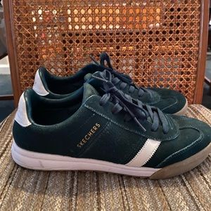 Skechers Fashion Sneakers Size 9